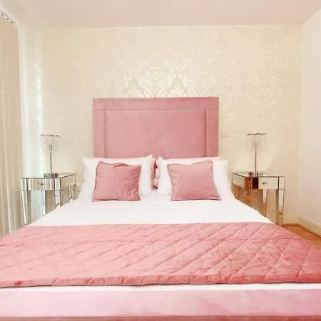 Apartment Chicstay Moura Birmingham